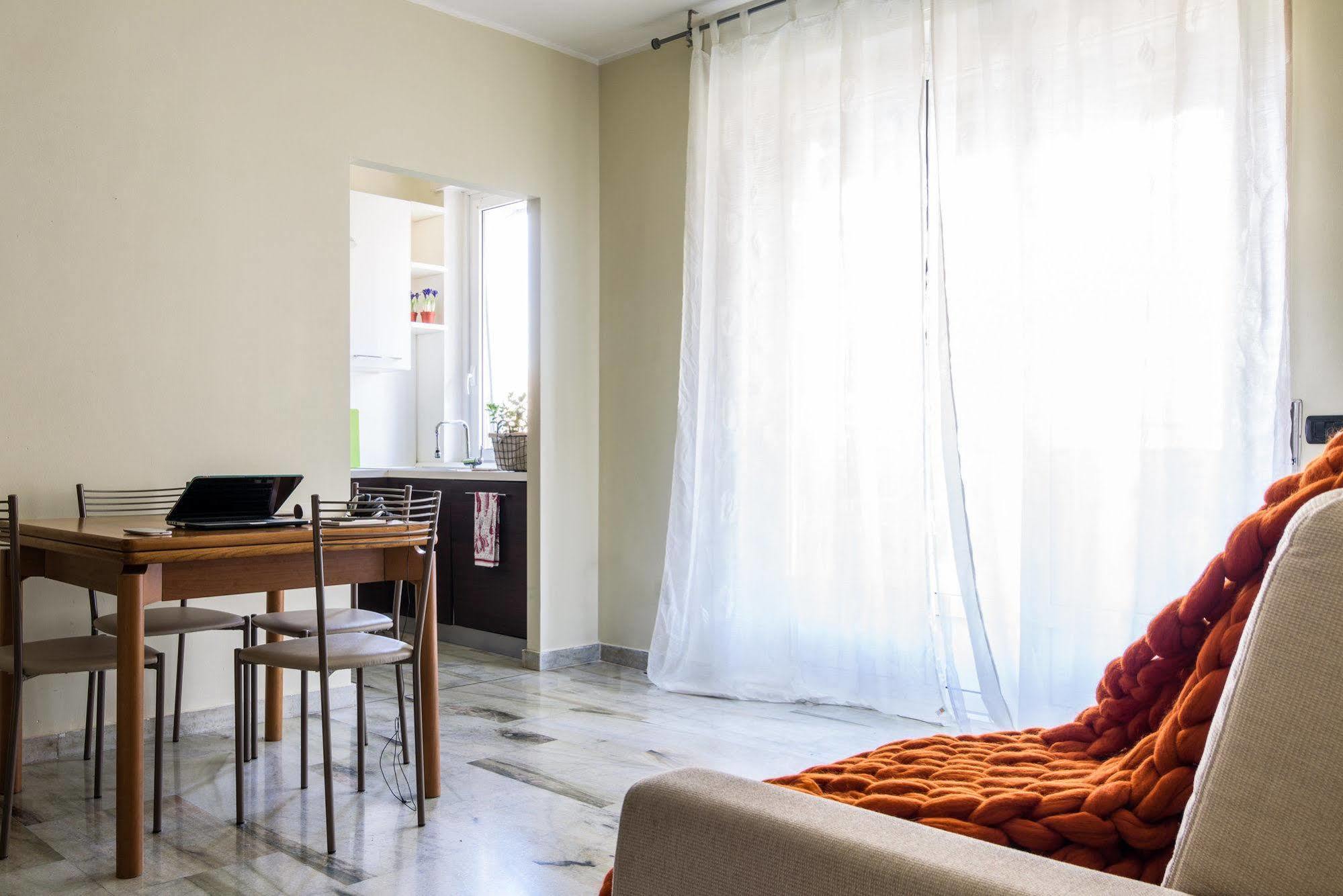 Alcuino Apartment มิลาน ภายนอก รูปภาพ